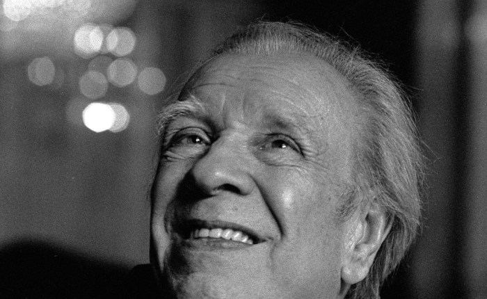 O peso do&nbsp;Universo